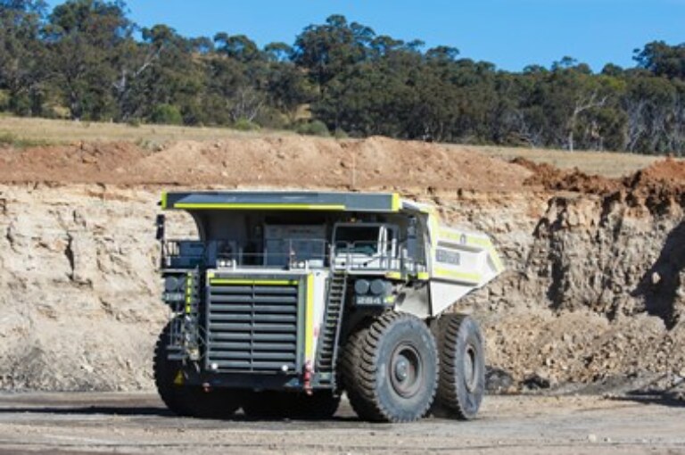 Camions de Mine: le LIEBHERR T284