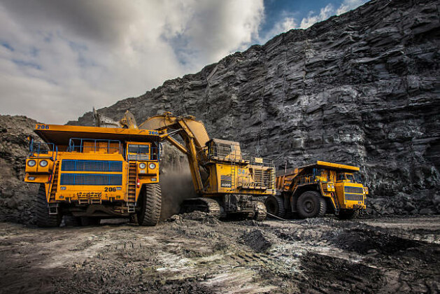 The largest miner in China will invest $24 billion in a coal-to-oil plant.