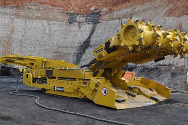 Continuous Miner: Eickhoff CM2H-30